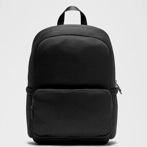 Lululemon Athletica - NWOT Everywhere Backpack 22L - Black on Black Knit Mesh